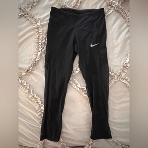 Nike Mesh Cropped Leggings